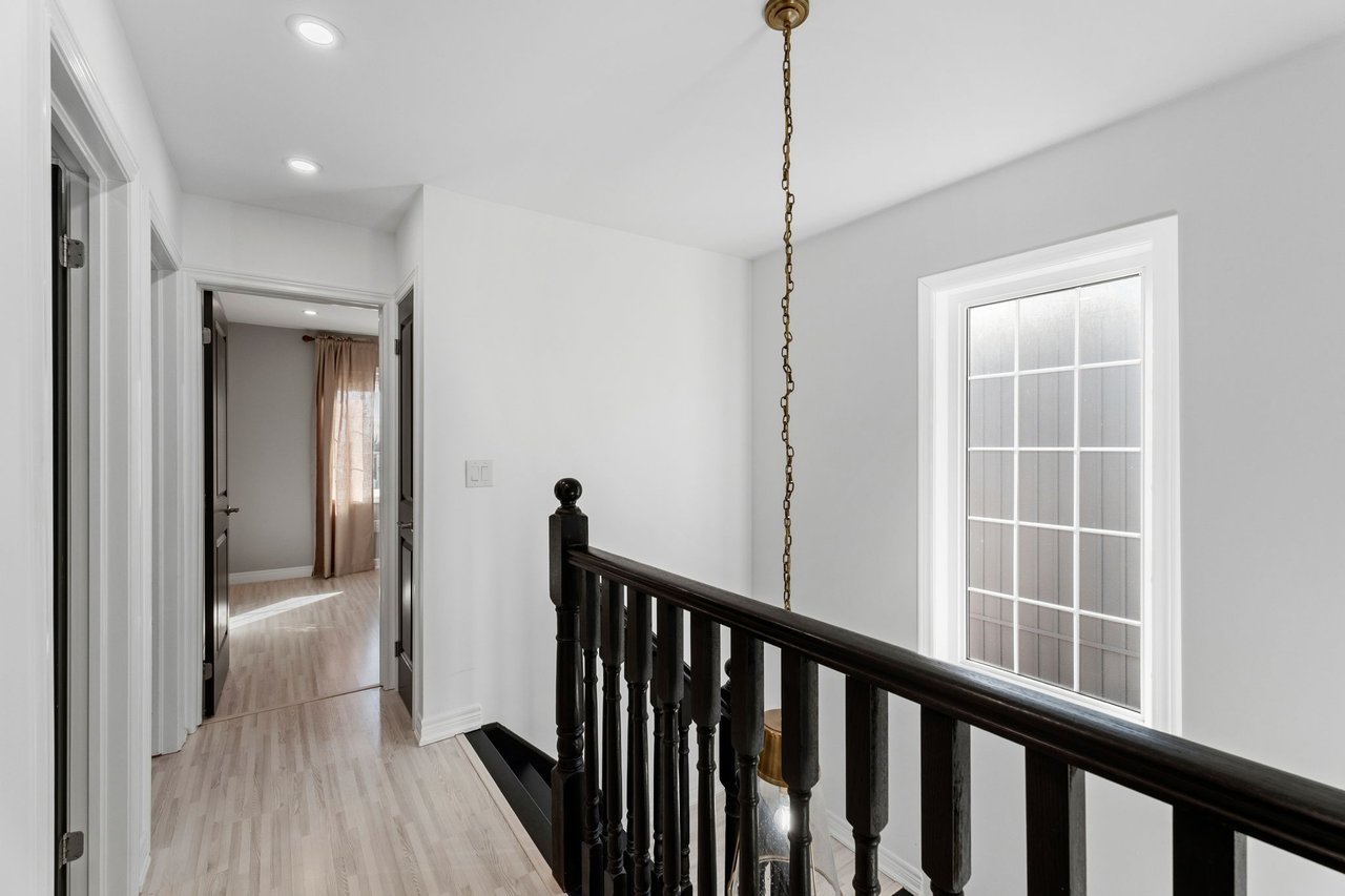 22 Forest Heights Crescent, Orillia