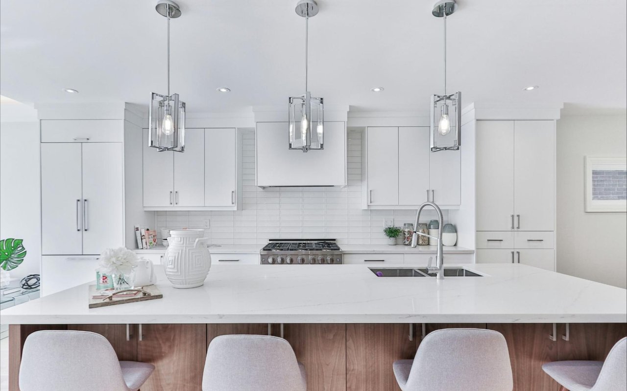 Selling in Lake St. Louis? 7 Smart Updates to Get Top-Dollar Offers