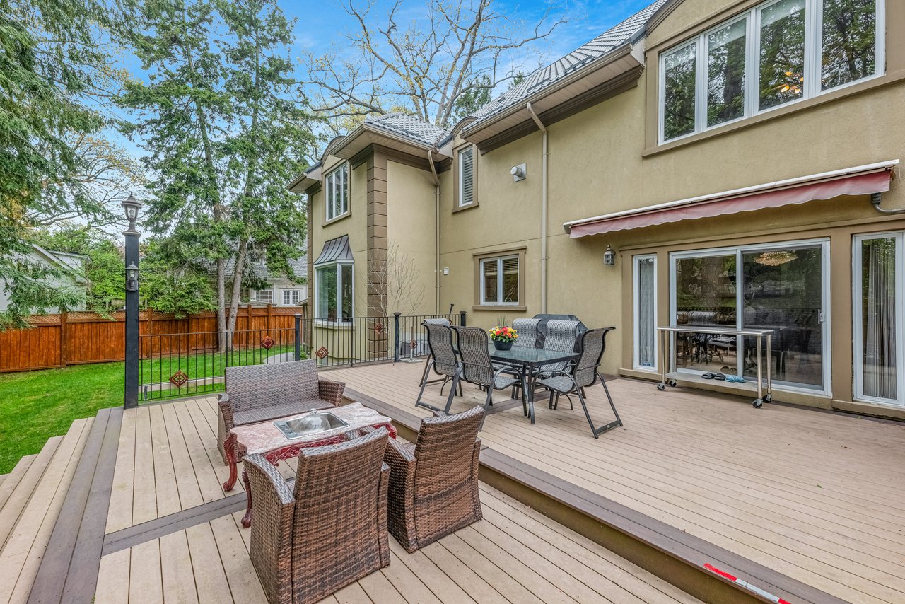 2126 Parker Dr