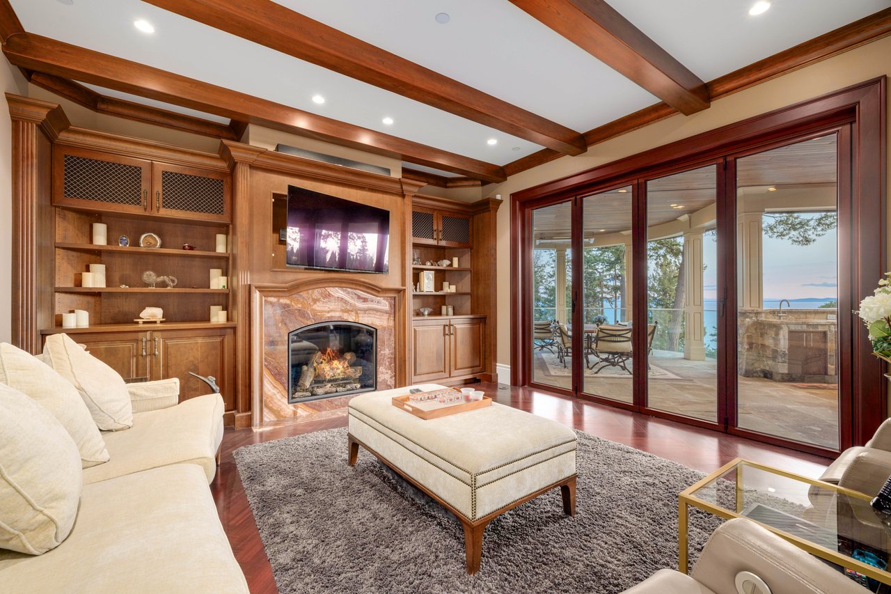 13790 Marine Dr