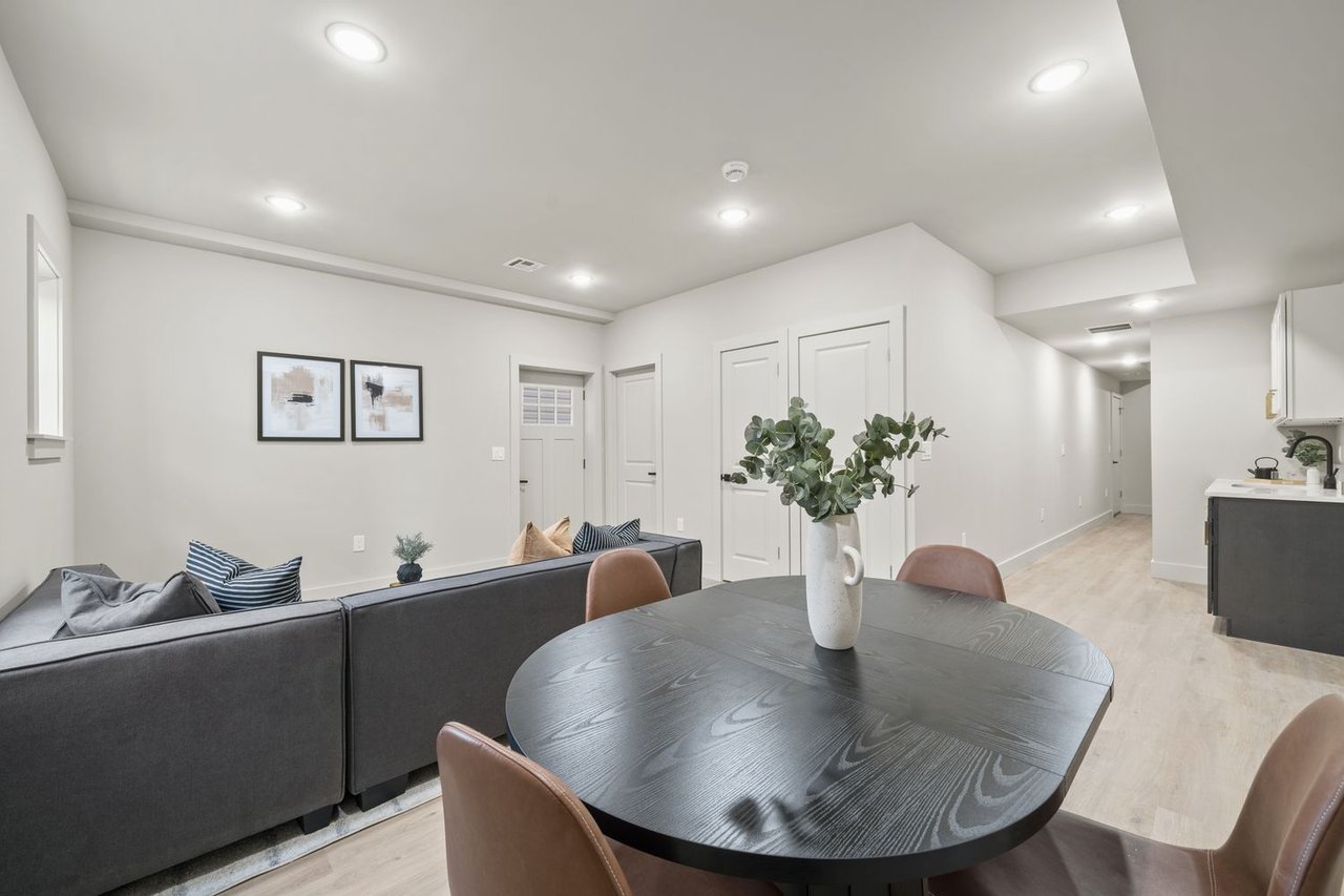 279 Pearsall Ave, Unit 1