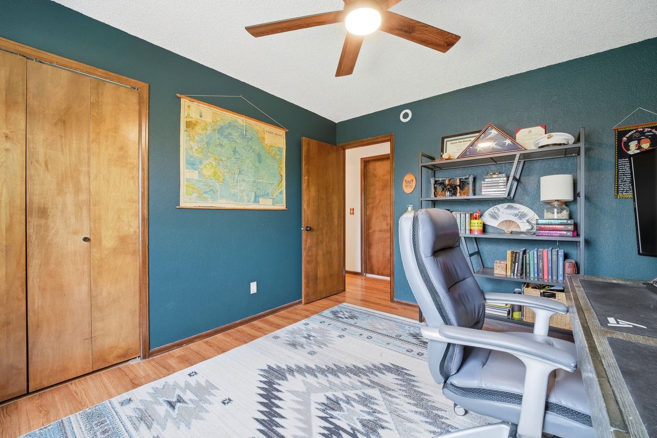4055 Thundercloud Drive