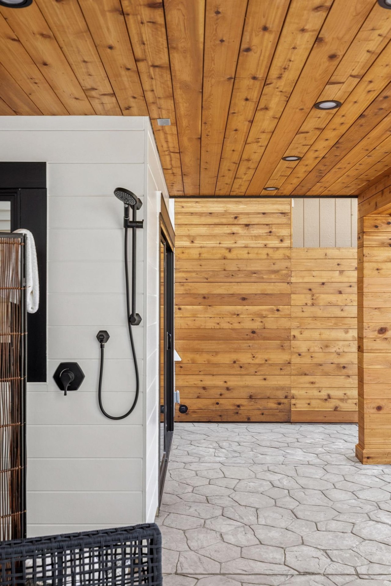 16th Ave New Renovation