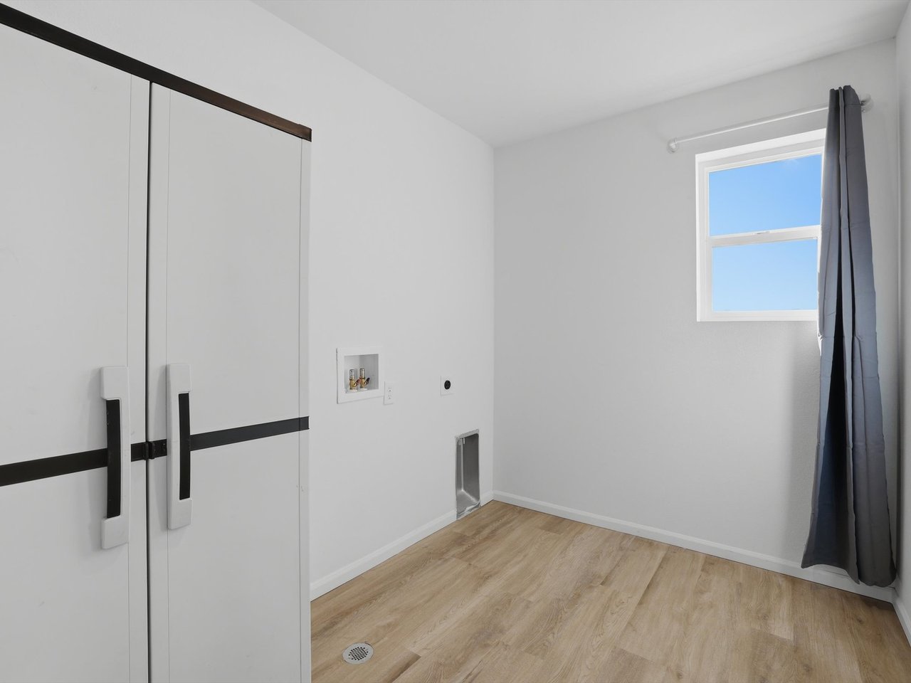 5266 Sidewinder Drive