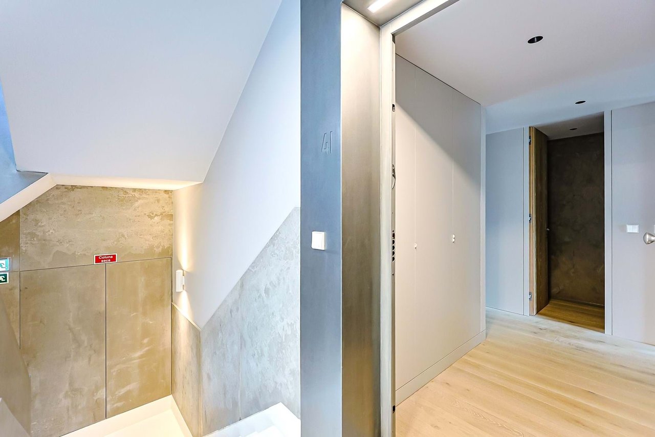 Stylish 2-Bedroom Apartment in the Heart of Lisbon with Exceptional Amenities