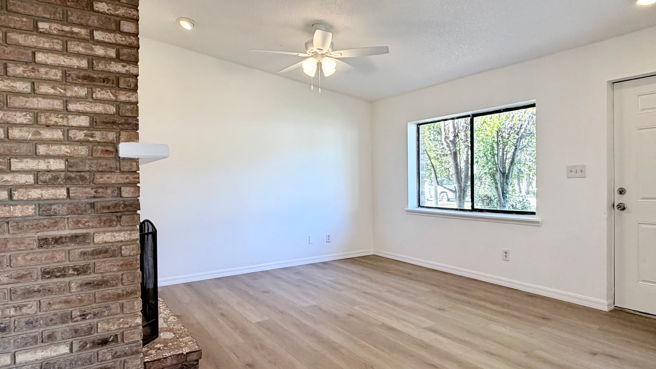 Longwood Three-Bedroom, Two-Bathroom Duplex for Lease on Lake Wayman