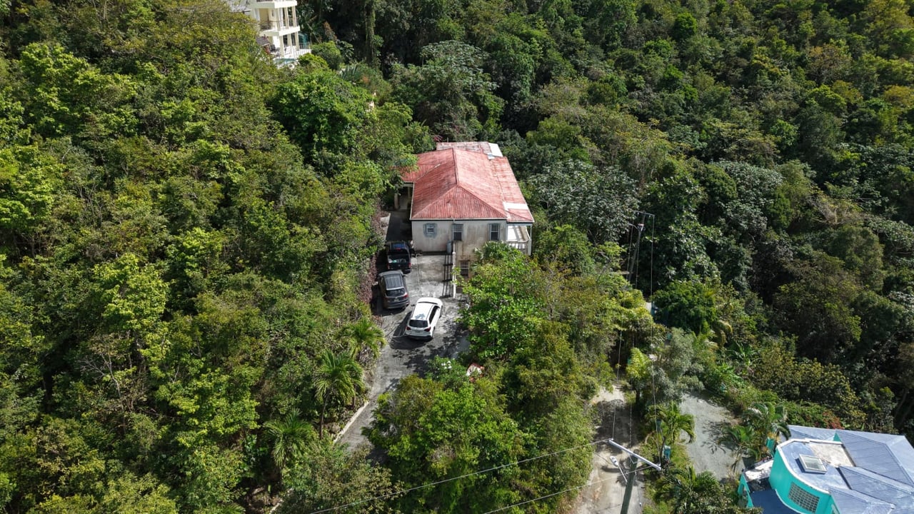 1117 Luck Hill Fixer Upper