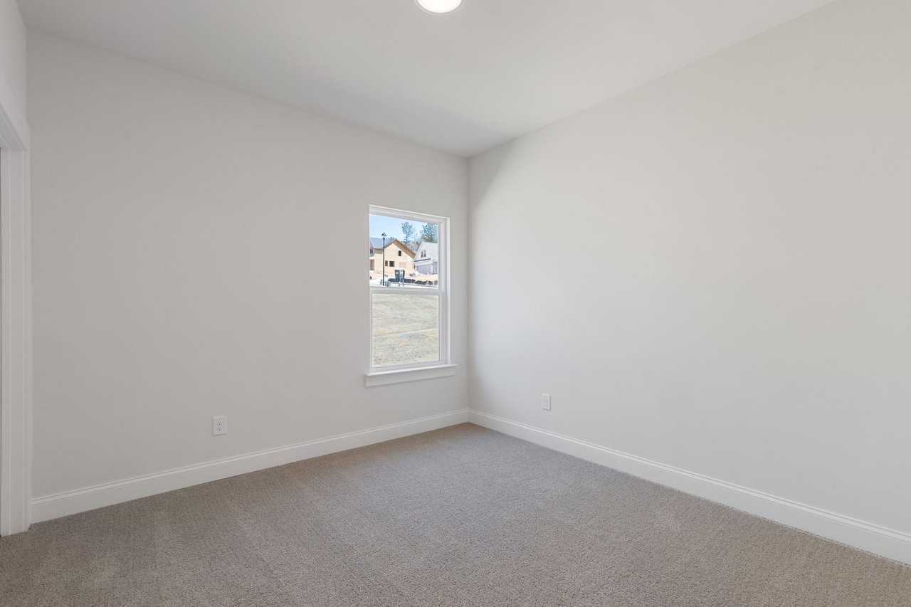 78 Radiant Ct