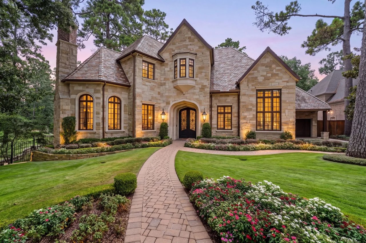 Extraordinary Property Spotlight