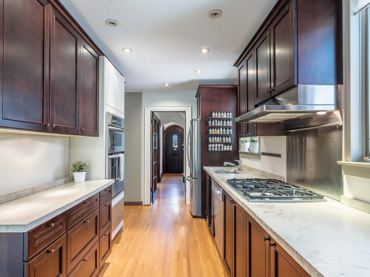 63 Fallingbrook Rd