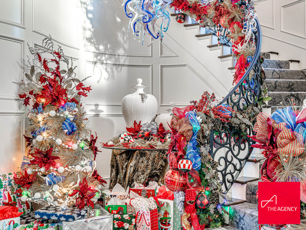 Sleighing the Season: A Christmas Luxury Home Photoshoot at OKC's Viral Estate