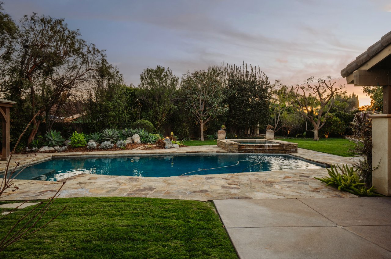 18162 Stratford Circle