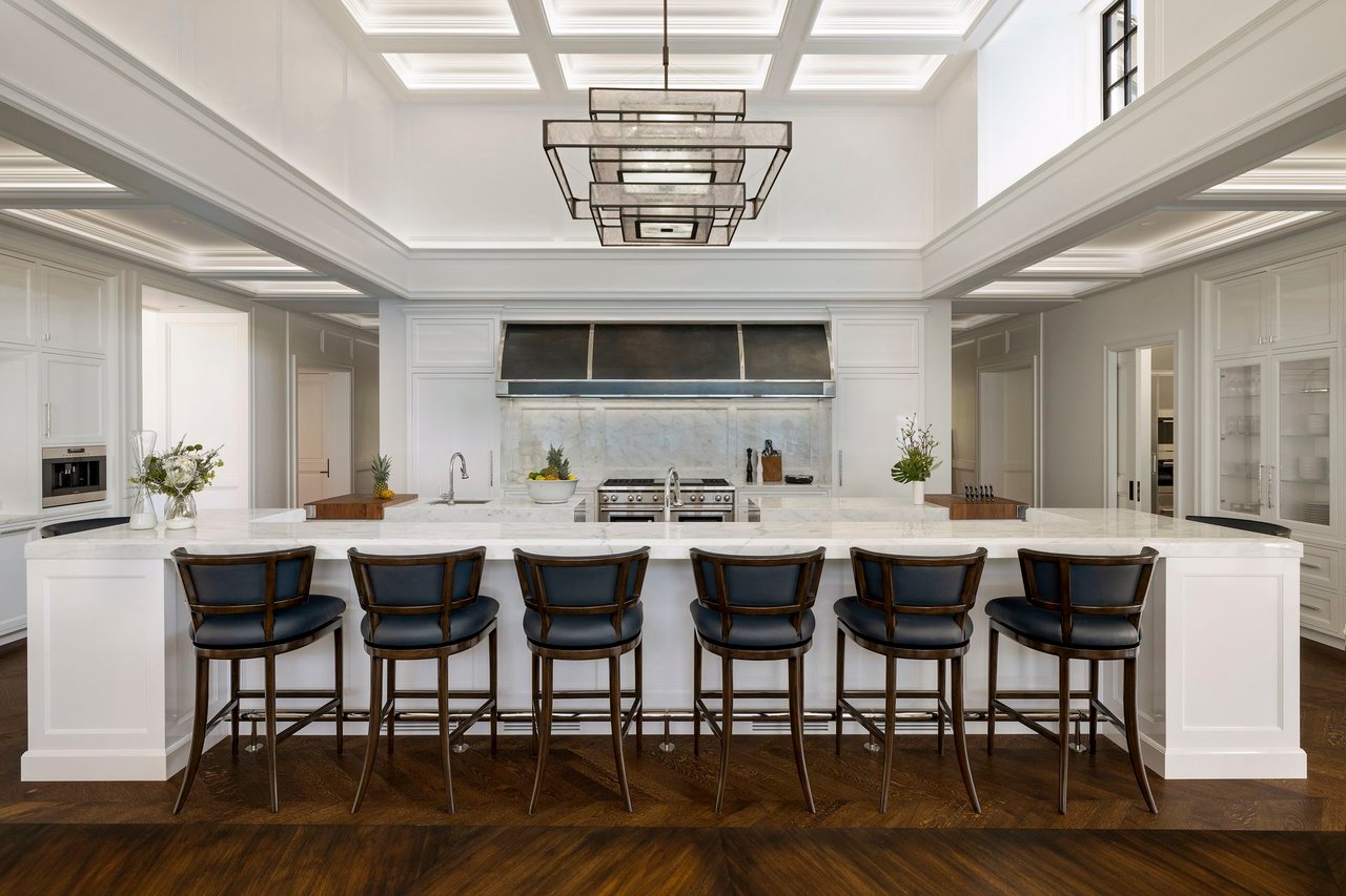 2770 Gale Road, Wayzata