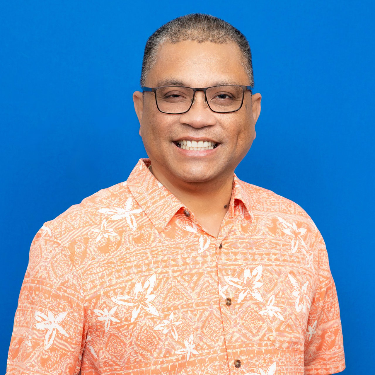 Emmanuel "Noel" Cerezo Mililani, HI Real Estate Agent Headshot