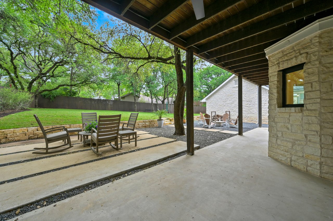 302 Wallis Drive