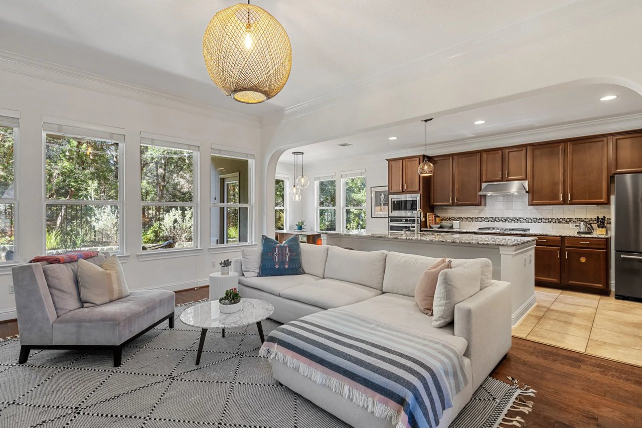 9116 Villa Norte Dr | Mediterranean Luxury in Versante Canyon