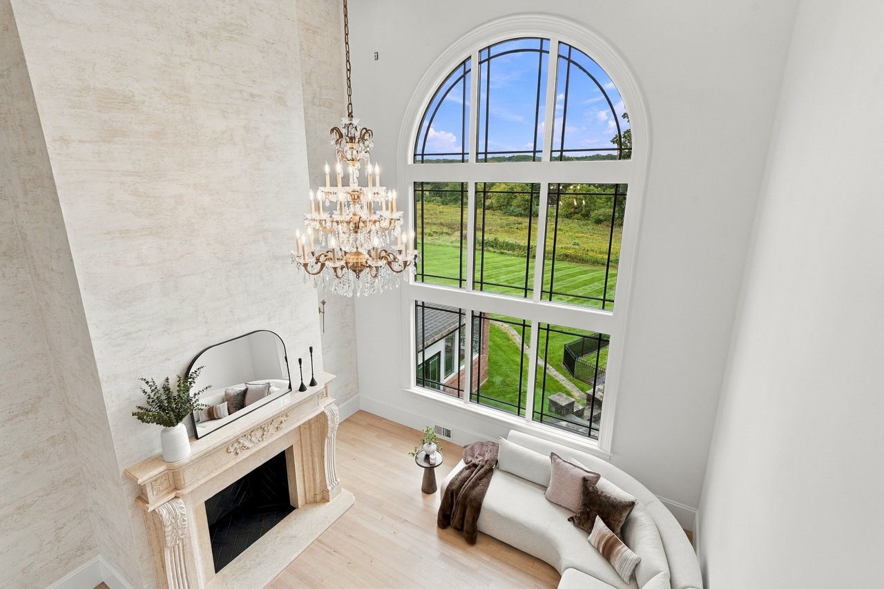 An Exceptional Southborough Estate
