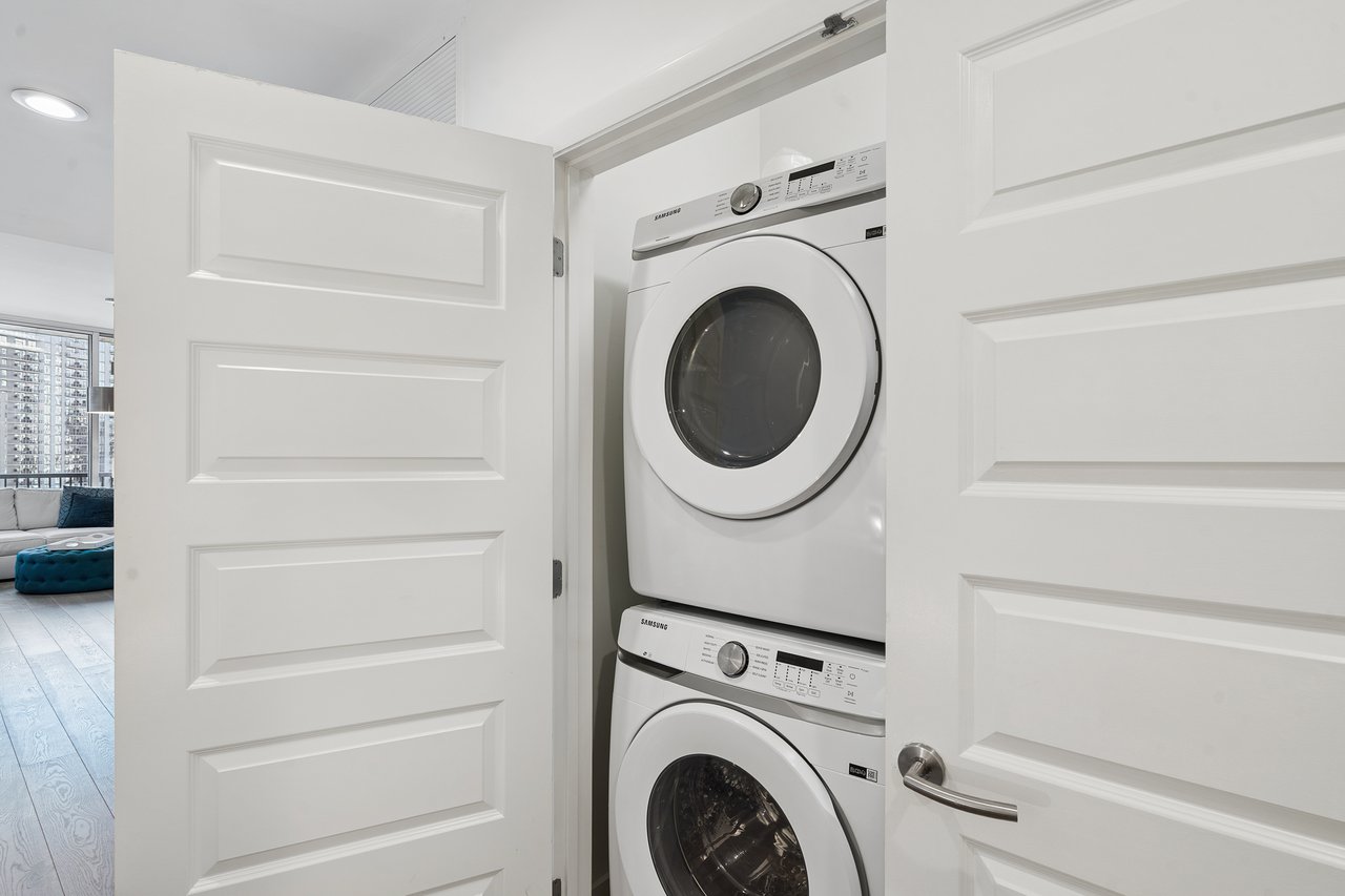 1080 Peachtree Street Unit 1504