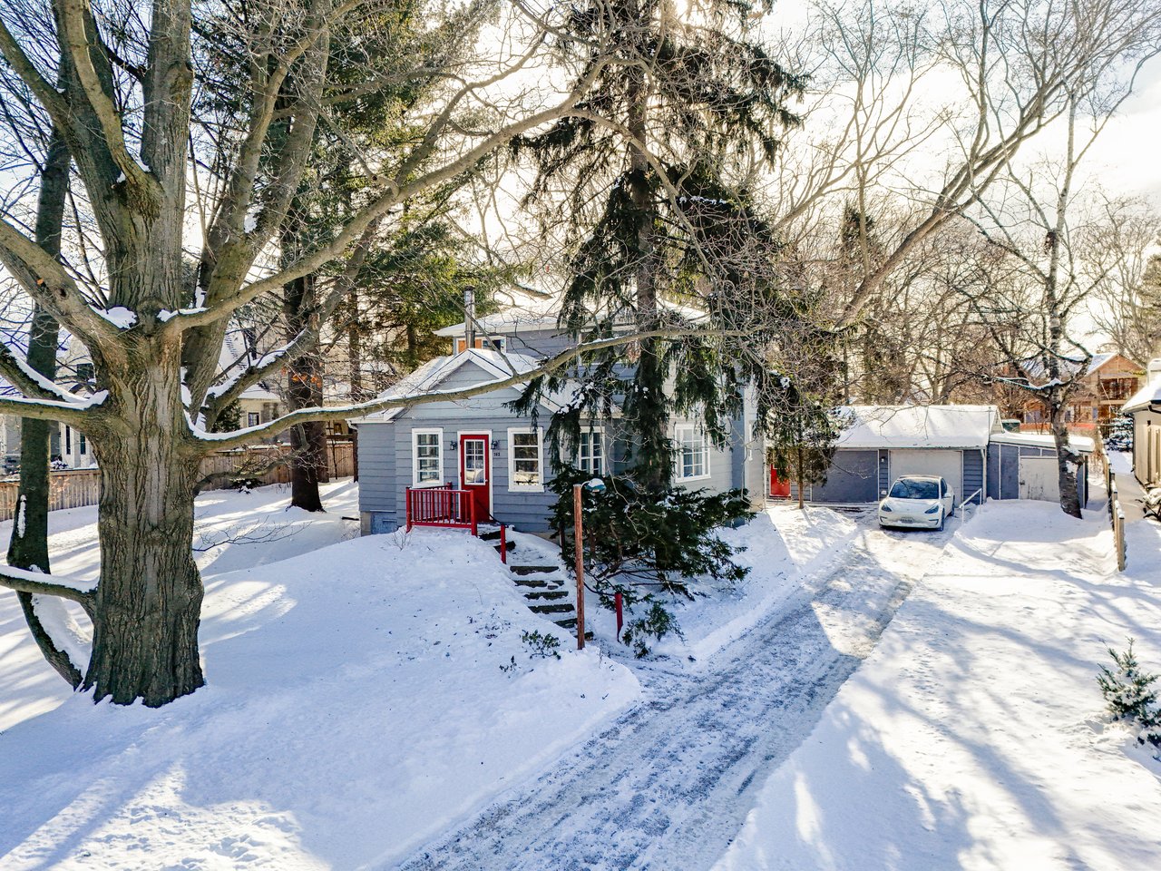 Exceptional Building Opportunity