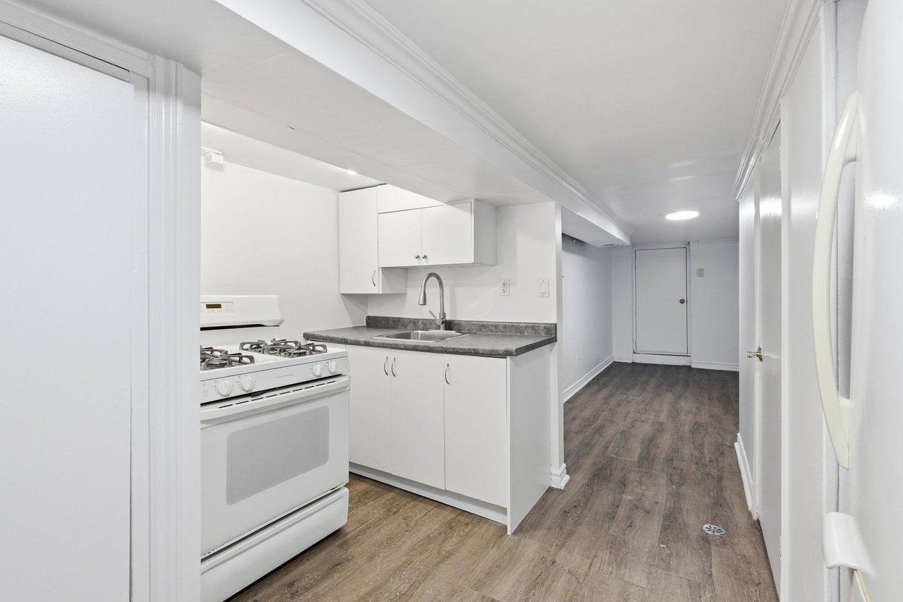284 Euclid Ave, Basement