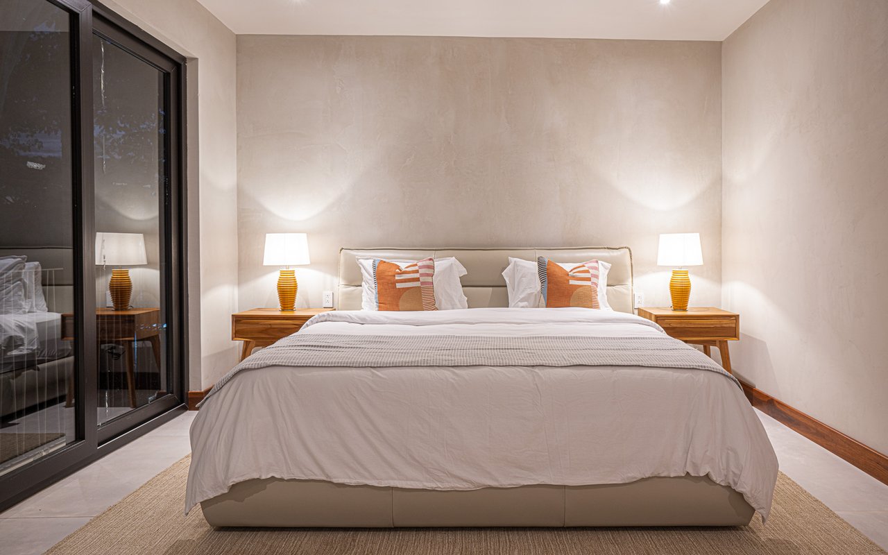 Casa Ko | Tropical Modern 4BR Retreat in Tamarindo with Exclusive Beach Club Membership