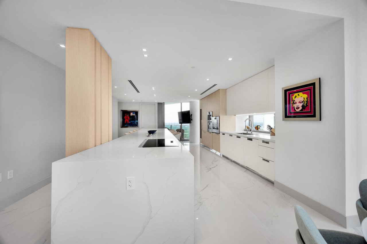 Luxury Home In The Sky | Ritz-Carlton Residences