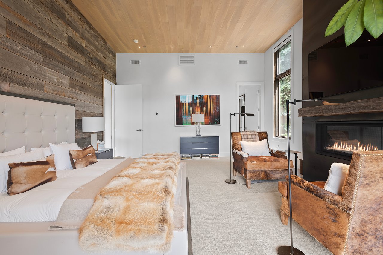 77 Overlook Drive