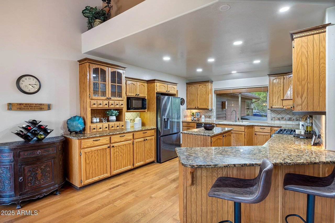 3950 Sugar Pine Loop