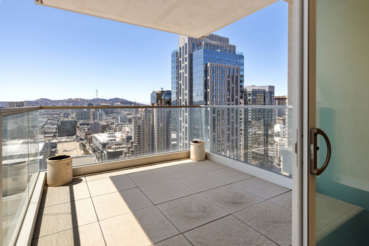 Paul Wiseman - Designed Aerie