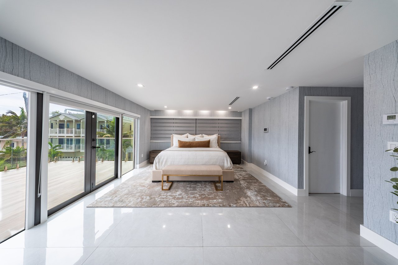5601 N ocean