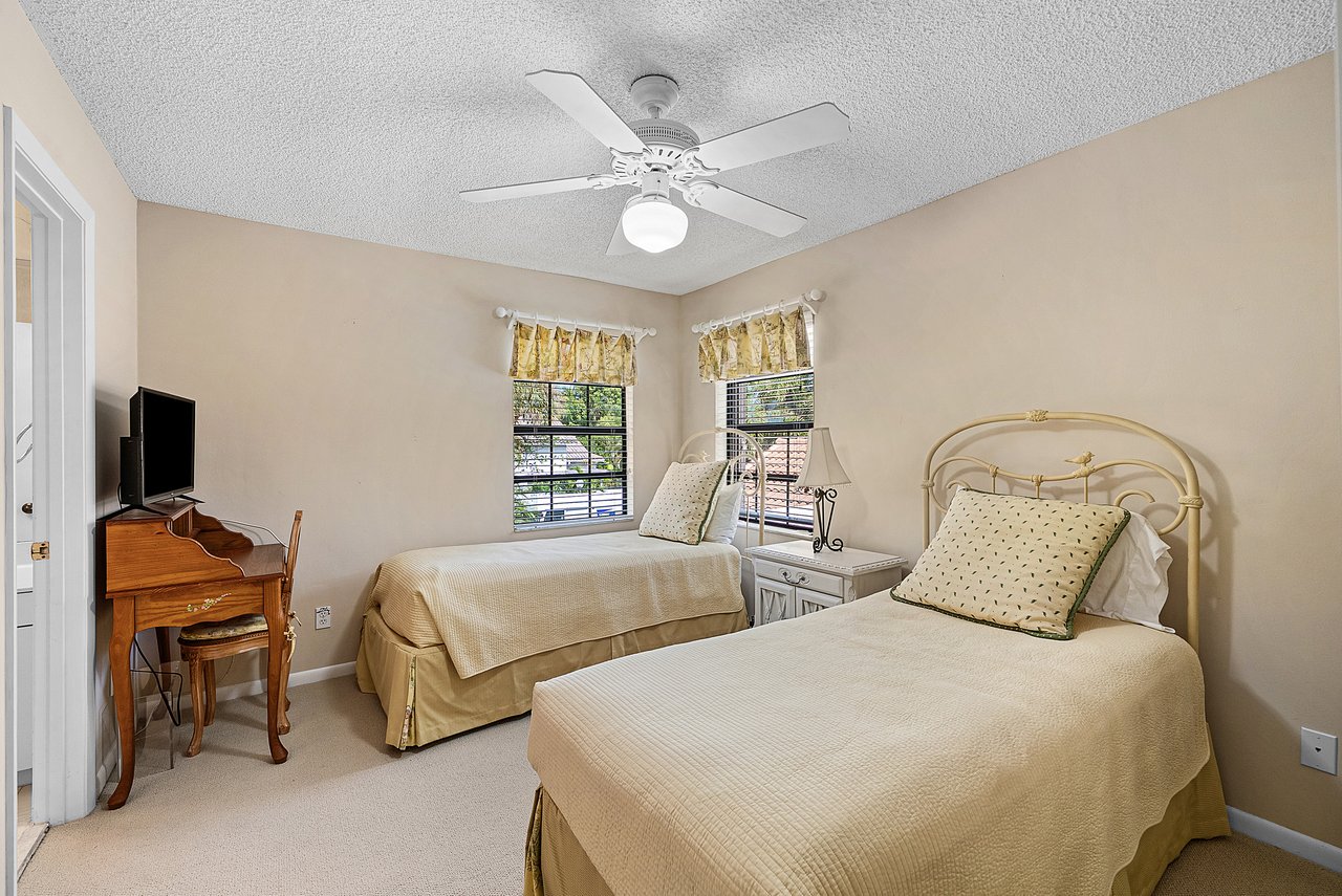 5068 Via De Amalfi Drive