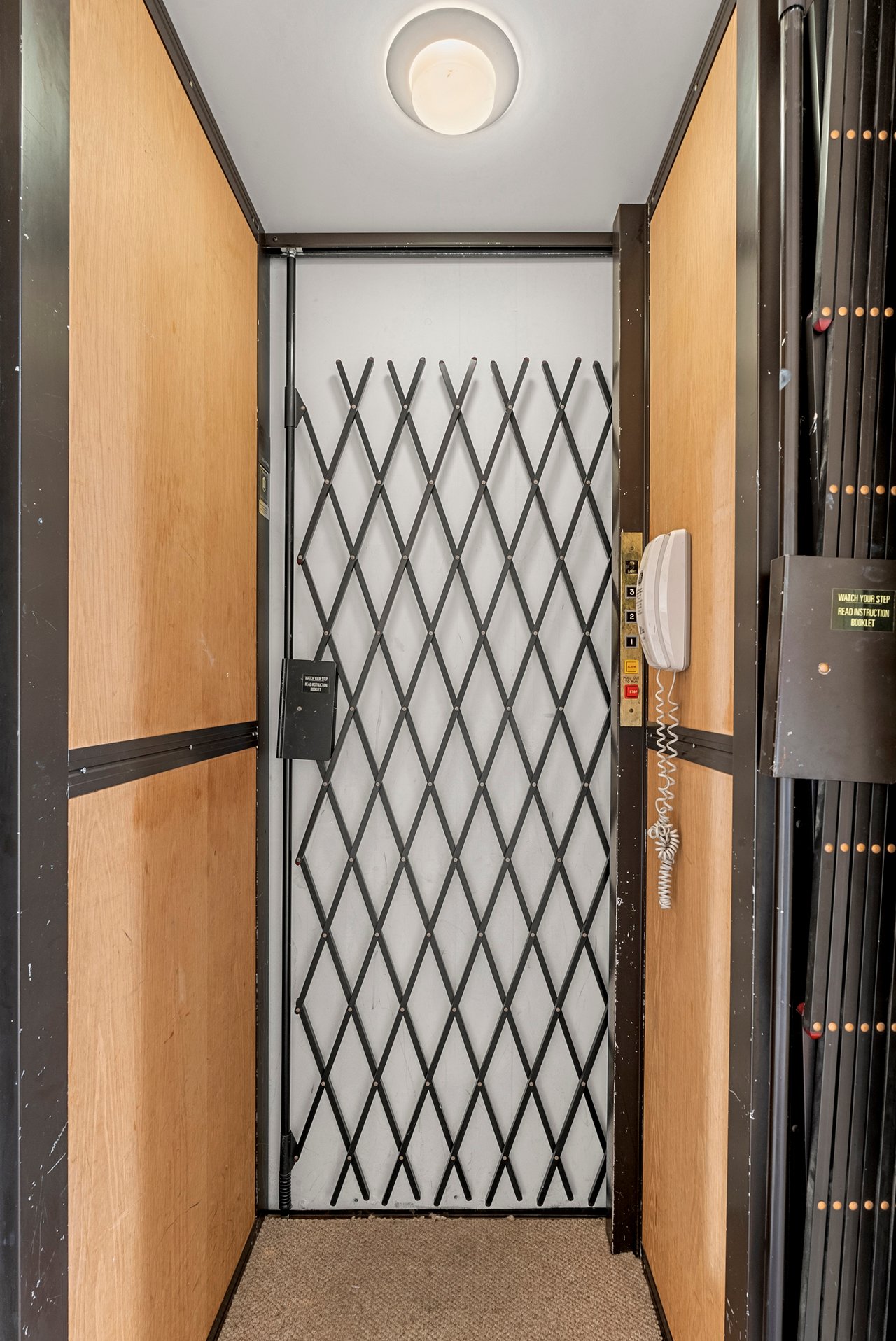 201 N Palm Dr, Beverly Hills 