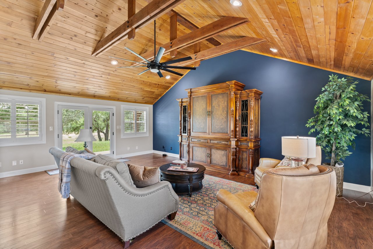 14909-B Fitzhugh Road