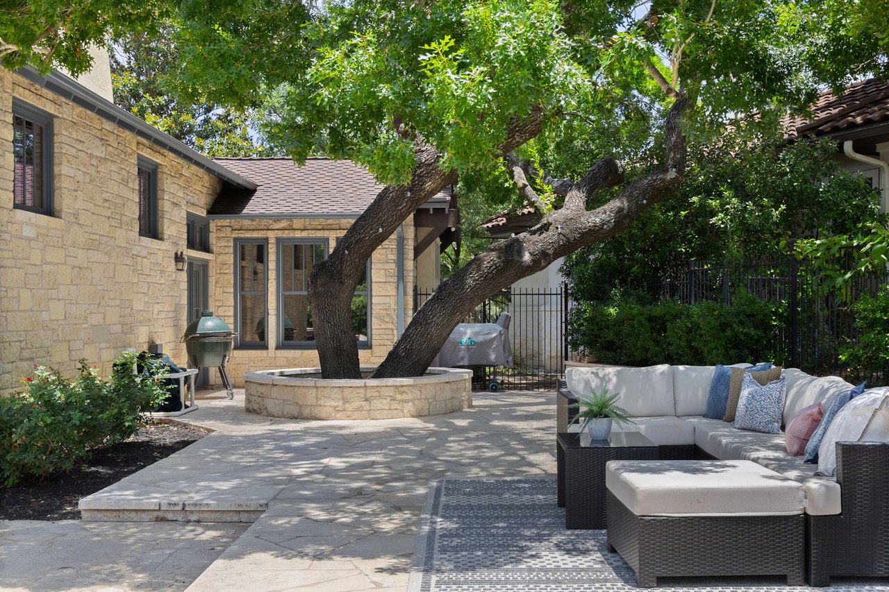 9123 Spinning Leaf Cove