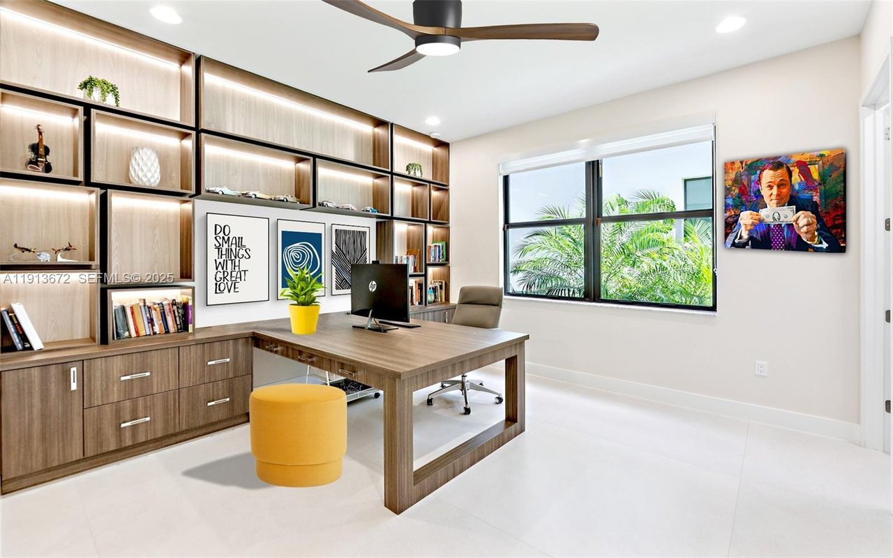 17182 Windy Pointe Ln