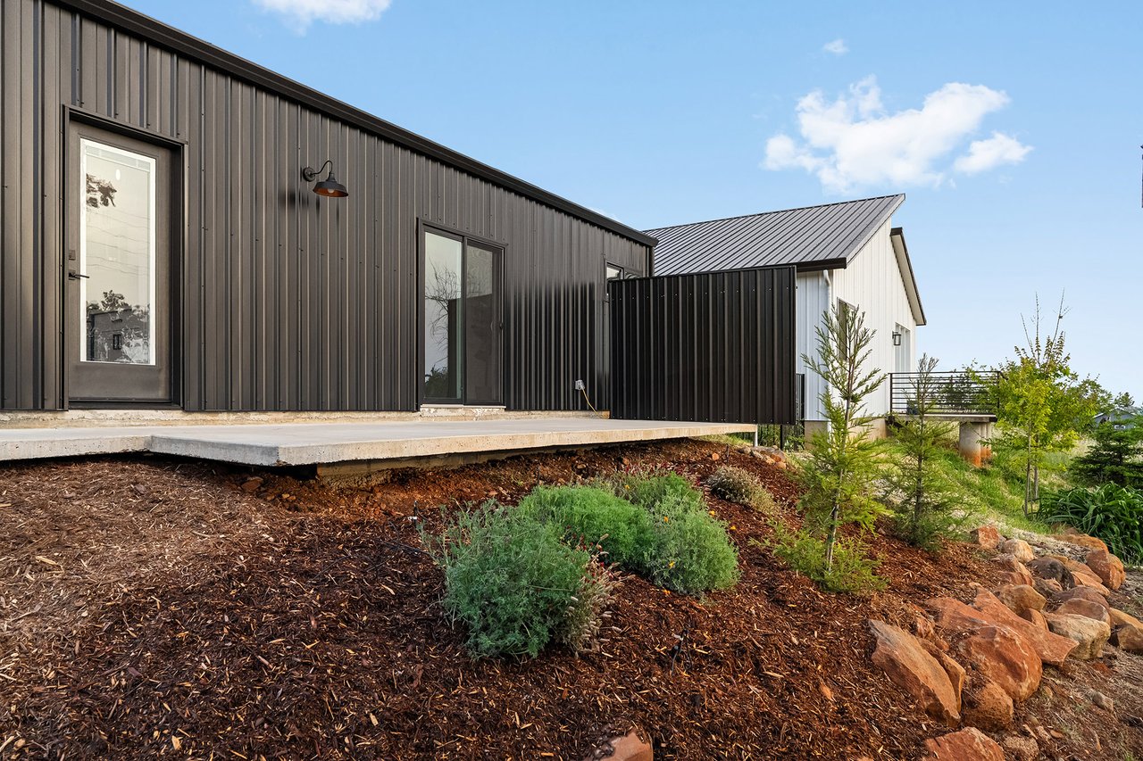 5621 Sierra Park