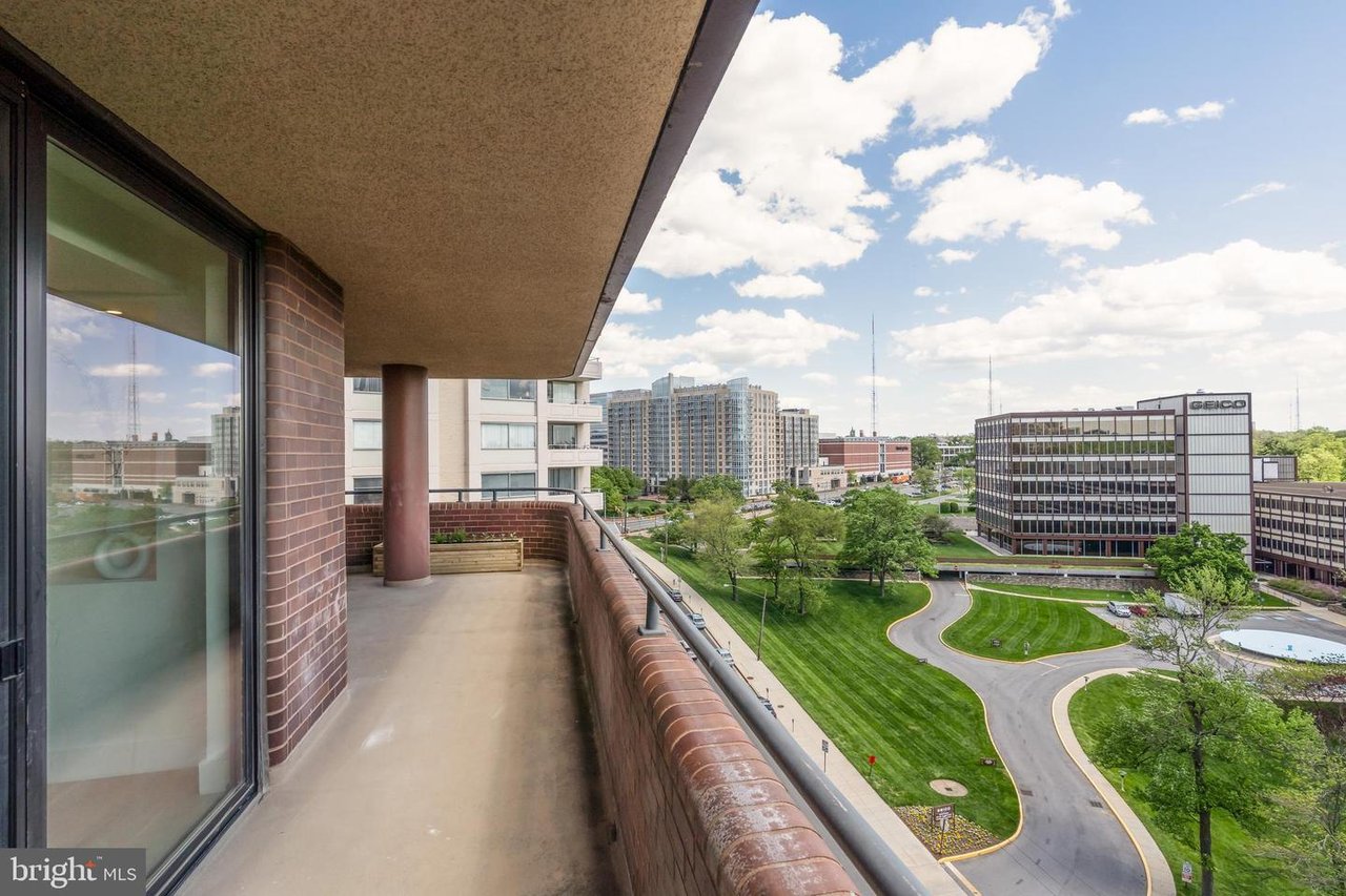 4550 N Park Ave #605