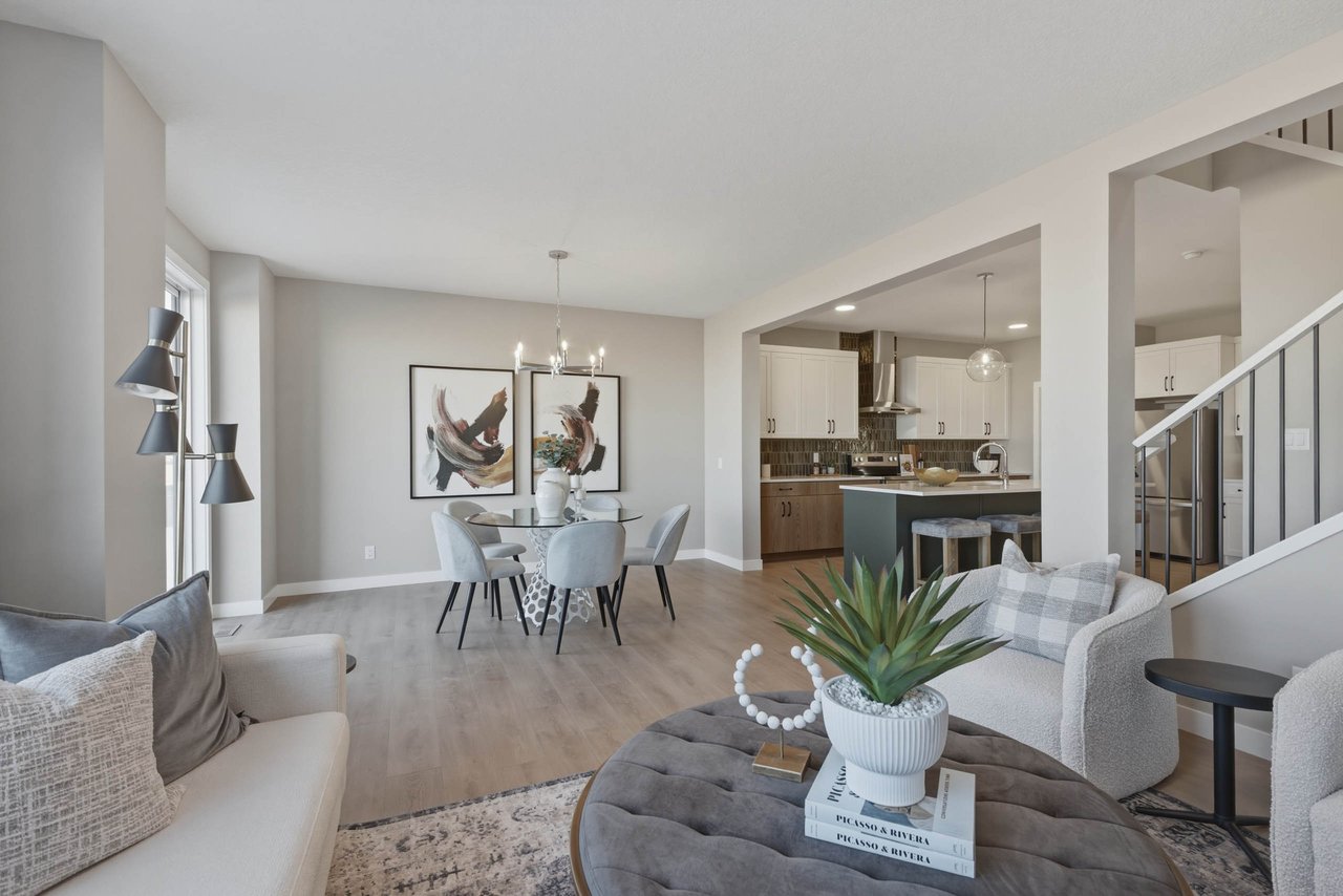 135 Belvedere Crescent SE