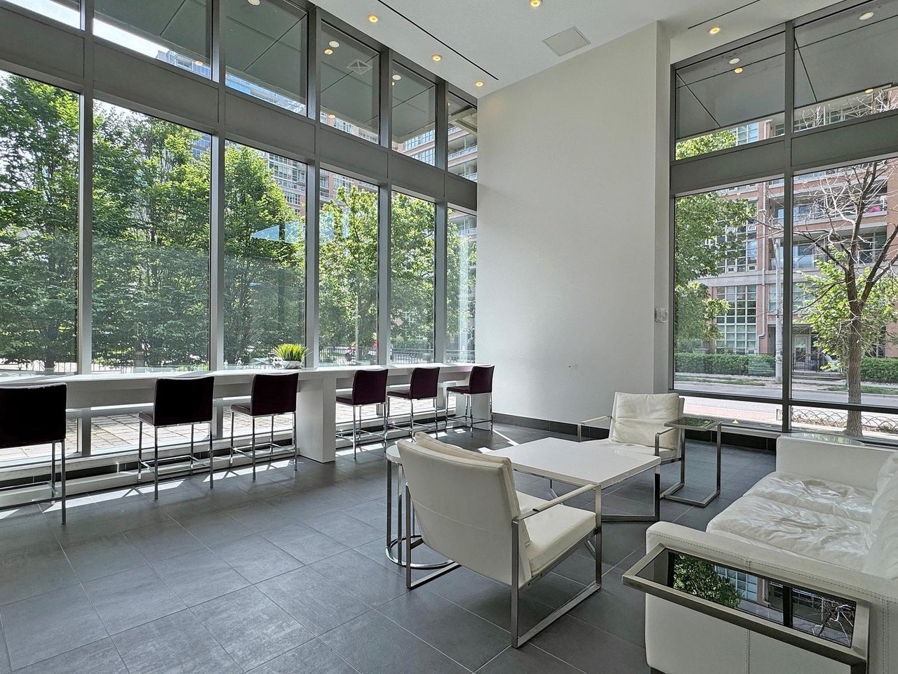 69 Lynn Williams St Unit: 204