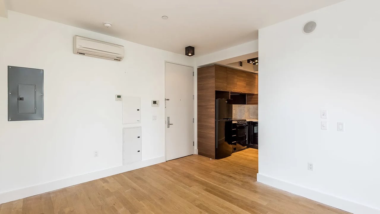 74 Maujer St 3A
