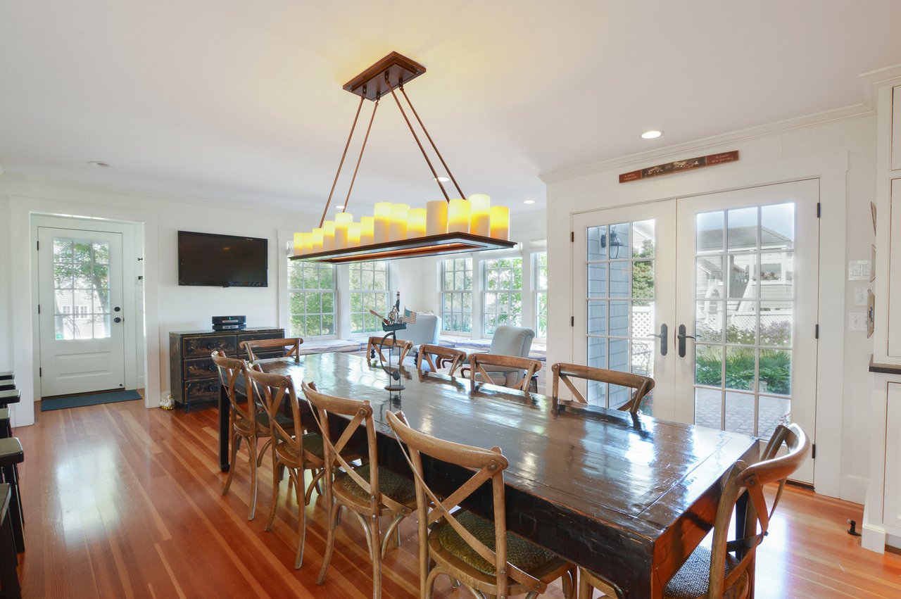Classic Hyannis Port Grandeur with Timeless Coastal Elegance