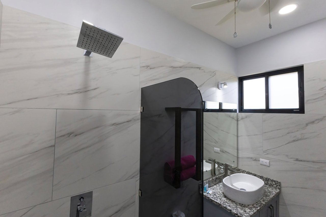 Modern Home Private Pool, Manuel Antonio, Puntarenas