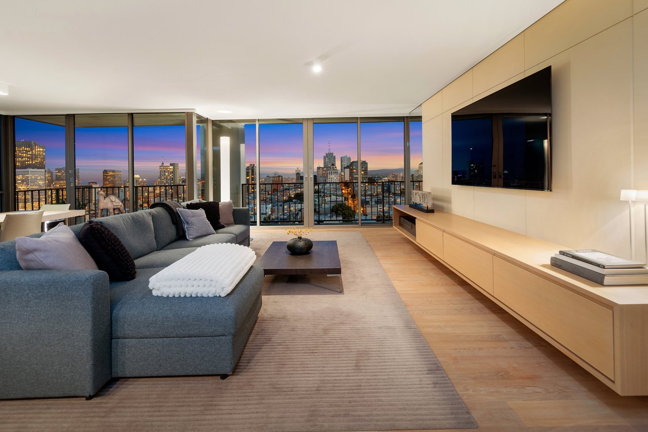 Contemporary Design and Iconic Views at The Summit