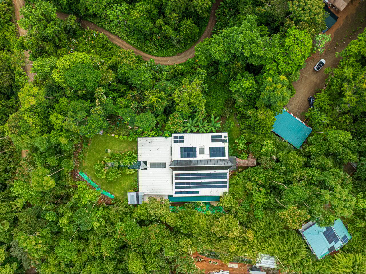 2.56 ACRES – 3 Bedroom Artistic Architectural Masterpiece, Recording Studio, Ocean View, Pool, 1 Bedroom Guest House!!!