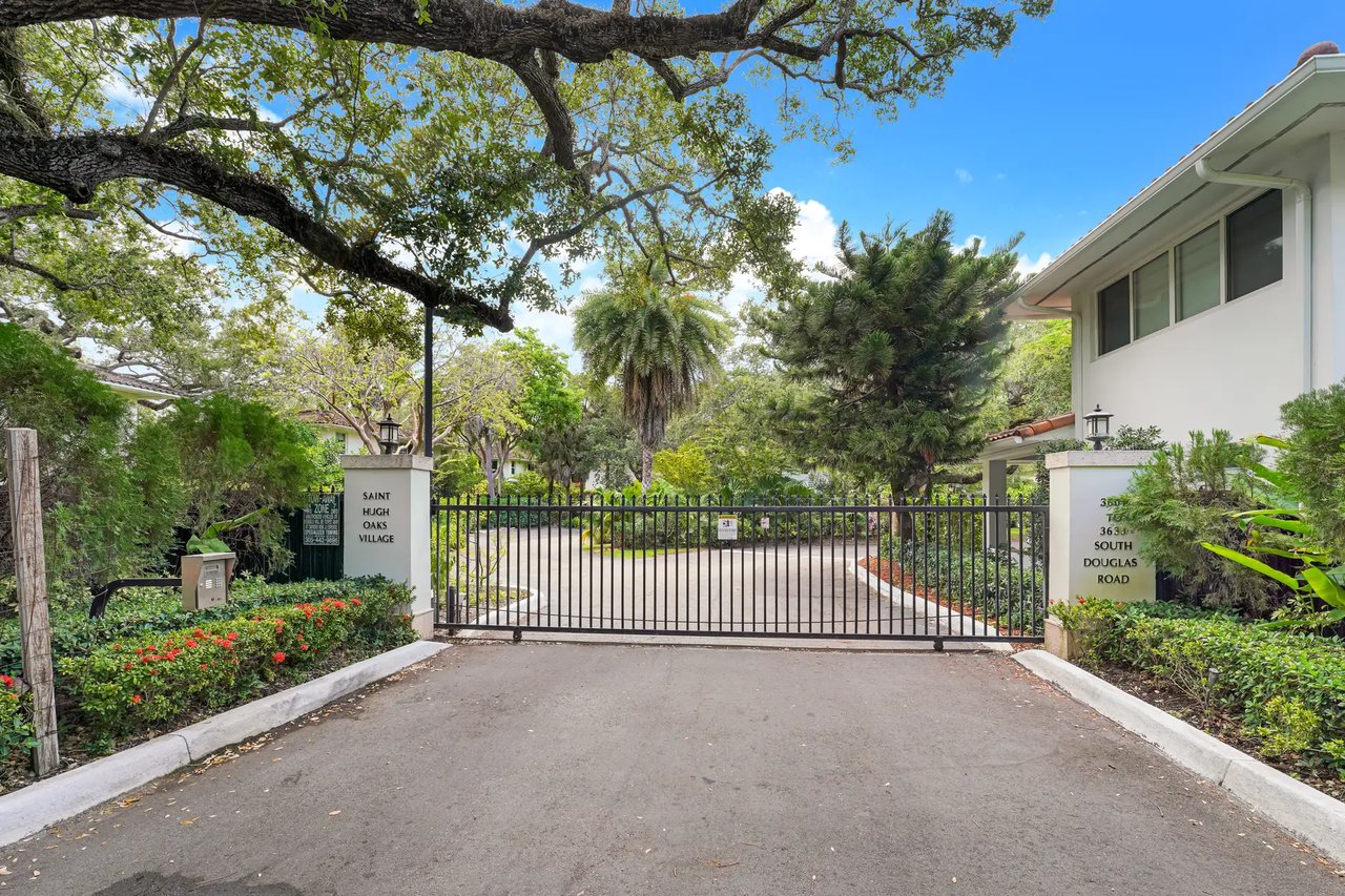 3605 SW 37 Avenue # 21