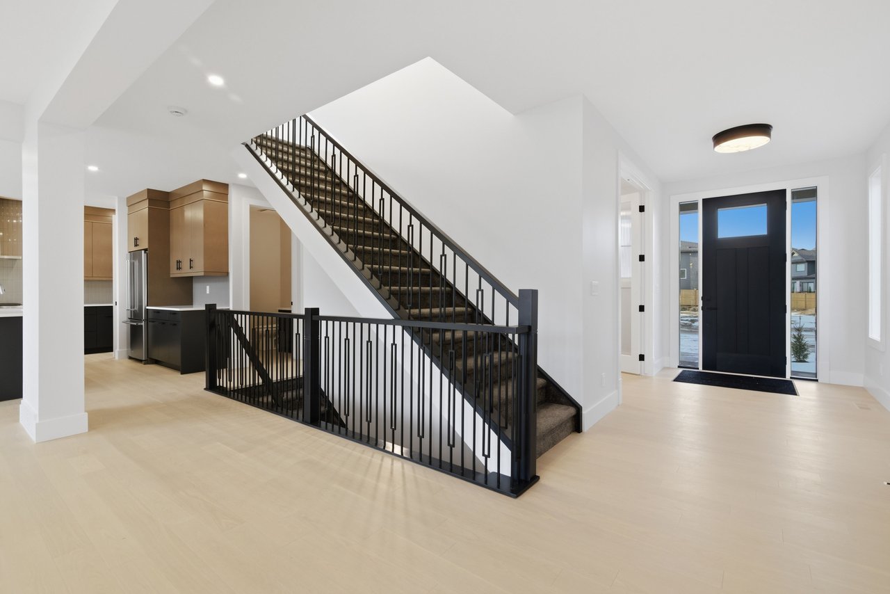 192 Creekstone Hill SW