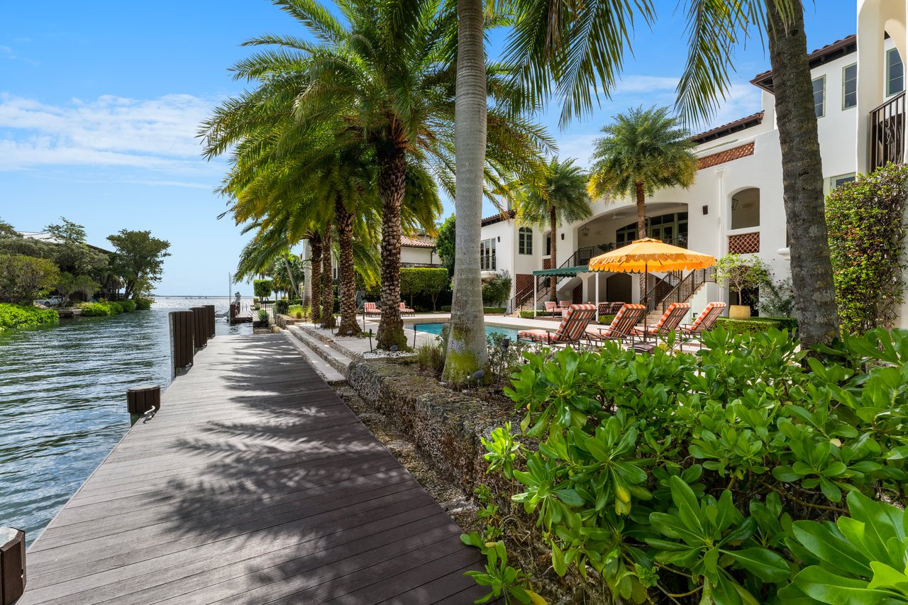 Bayfront Estate in Exclusive The Moorings