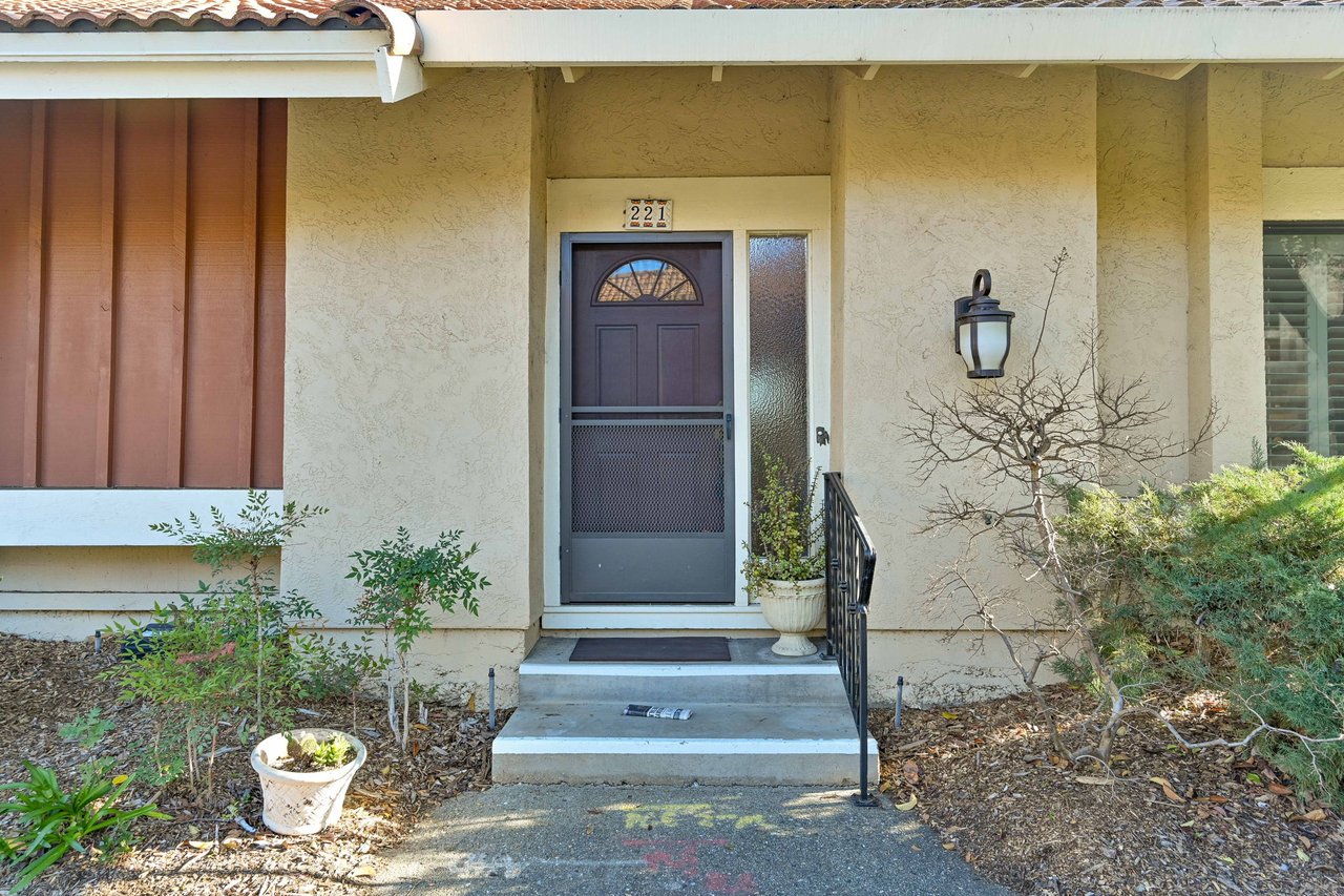 221 Northcreek Cir., Walnut Creek