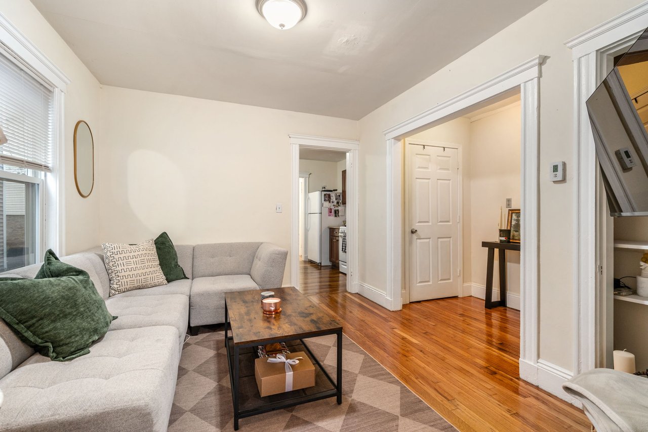 12 Ashland St