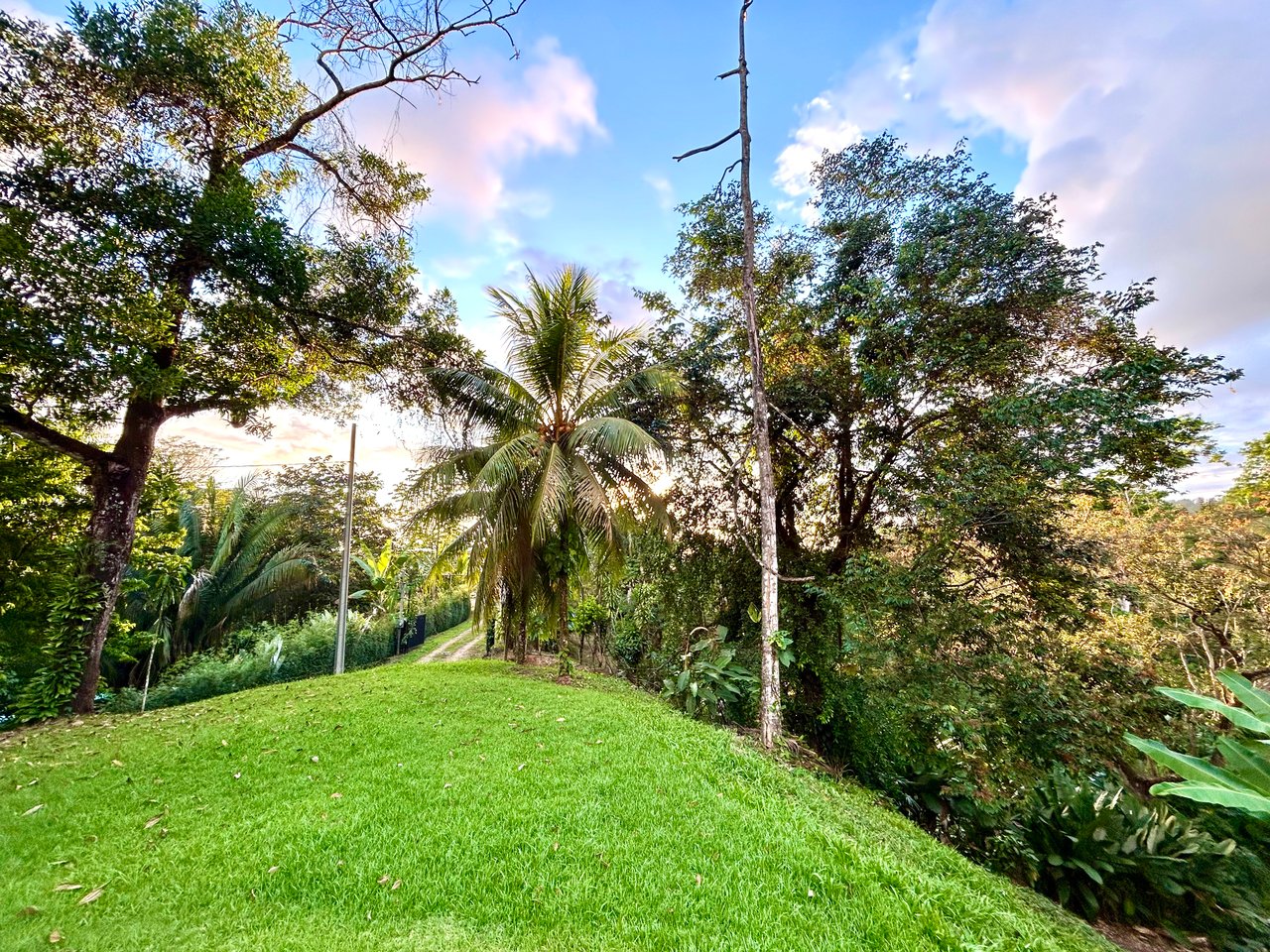 Brand-New 2BR/2BT in Playa Hermosa – 5 Minutes to the Beach | Priced to Sell